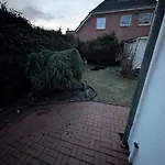 Modernes Monteurhaus - Gaestehaus Fuer Bis Zu 8 Personen Mit Eigenem Wintergarten Und Carport Sottrum