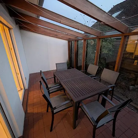 Modernes Monteurhaus - Gaestehaus Fuer Bis Zu 8 Personen Mit Eigenem Wintergarten Und Carport Prázdninový dům Sottrum