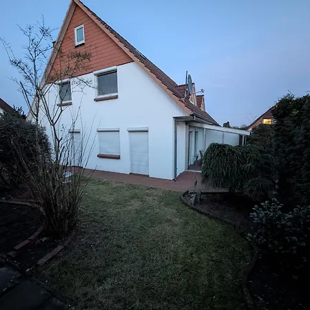 Modernes Monteurhaus - Gaestehaus Fuer Bis Zu 8 Personen Mit Eigenem Wintergarten Und Carport Casa vacanze Sottrum