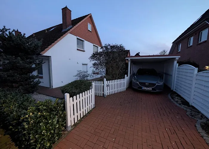 Casa vacanze Modernes Monteurhaus - Gaestehaus Fuer Bis Zu 8 Personen Mit Eigenem Wintergarten Und Carport Sottrum